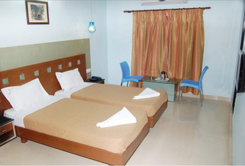 Balaji Grand Hotel Kākināda Cameră foto