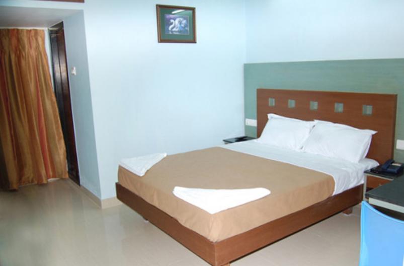Balaji Grand Hotel Kākināda Cameră foto